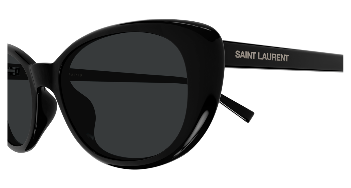 Saint Laurent 822